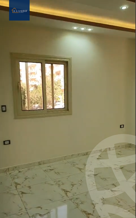 https://aqarmap.com.eg/en/listing/6046622-for-sale-cairo-6th-of-october-el-ahyaa-neighborhood-2nd-street-2
