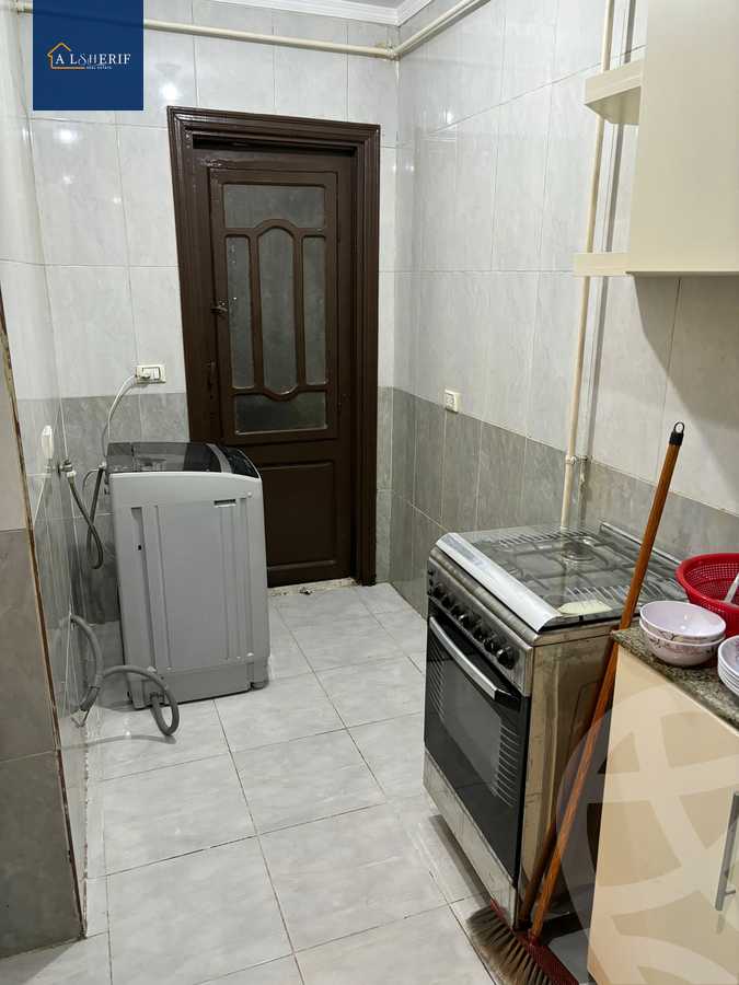 https://aqarmap.com.eg/en/listing/6053844-for-rent-cairo-6th-of-october-el-ahyaa-neighborhood-1st-al-maahad