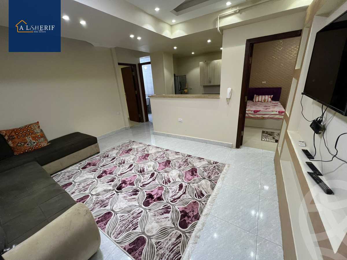 https://aqarmap.com.eg/ar/listing/6066765-for-rent-cairo-6th-of-october-el-ahyaa-neighborhood-1st-rich-bake-st