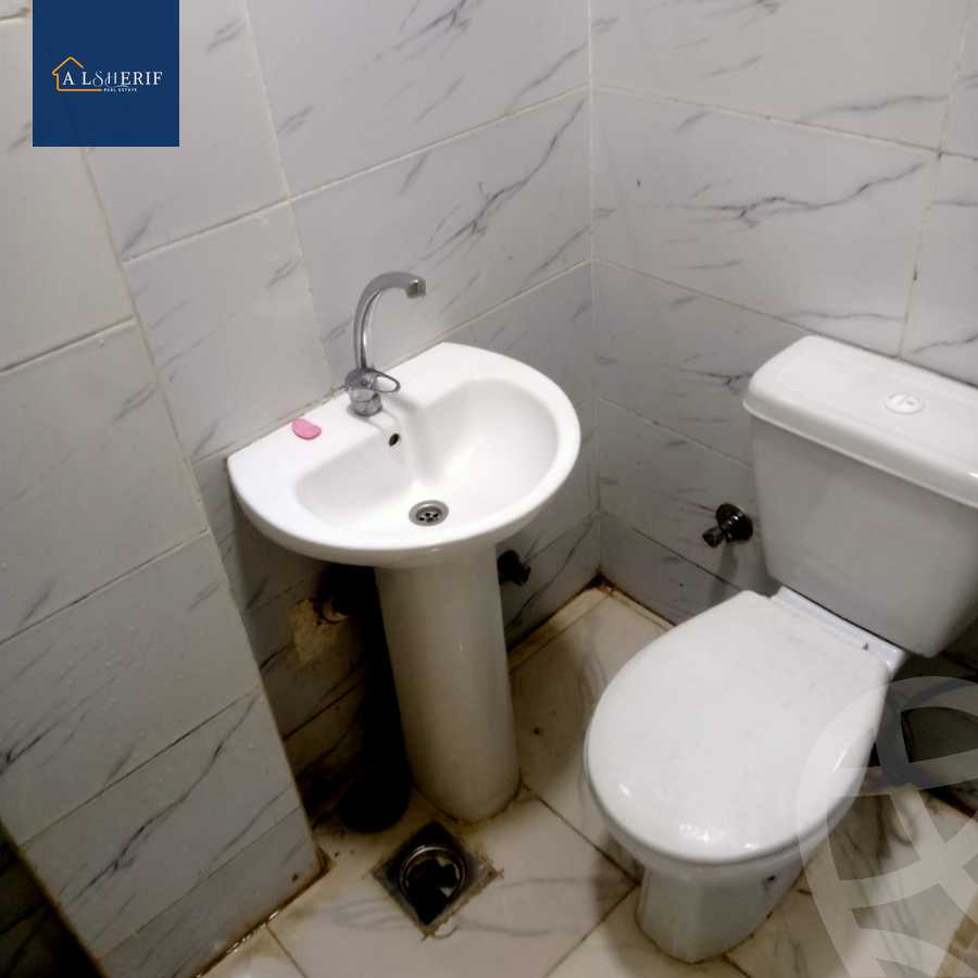 https://aqarmap.com.eg/ar/listing/6067236-for-rent-cairo-6th-of-october-el-ahyaa-neighborhood-1st-rich-bake-st