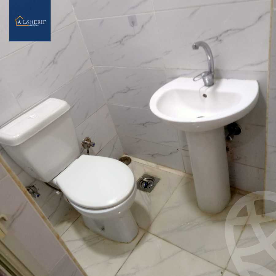 https://aqarmap.com.eg/en/listing/6083990-for-rent-cairo-6th-of-october-el-ahyaa-neighborhood-1st-el-kawthar-st