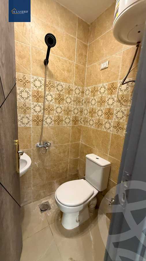 https://aqarmap.com.eg/ar/listing/6084057-for-rent-cairo-6th-of-october-el-ahyaa-neighborhood-1st-sixth-neighborhood