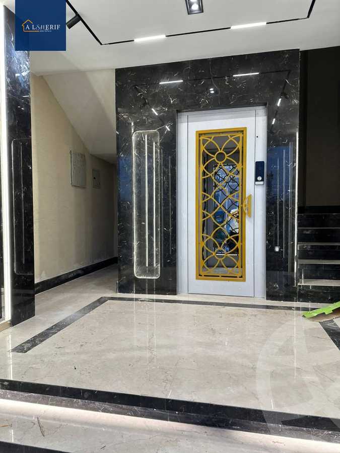 https://aqarmap.com.eg/en/listing/6086454-for-sale-cairo-6th-of-october-el-ahyaa-neighborhood-4th-farouk-abou-gabal-st