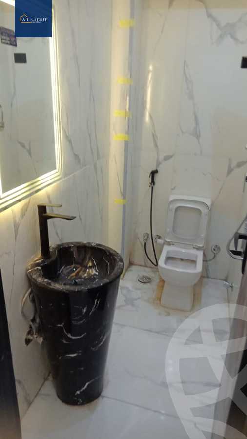 https://aqarmap.com.eg/en/listing/6086609-for-sale-cairo-6th-of-october-el-ahyaa-neighborhood-3rd-street-6
