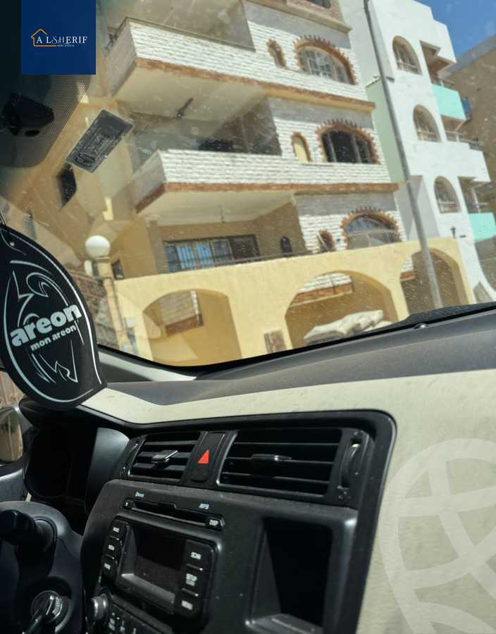 https://aqarmap.com.eg/en/listing/6089437-for-sale-cairo-6th-of-october-el-ahyaa-neighborhood-5th-street-2