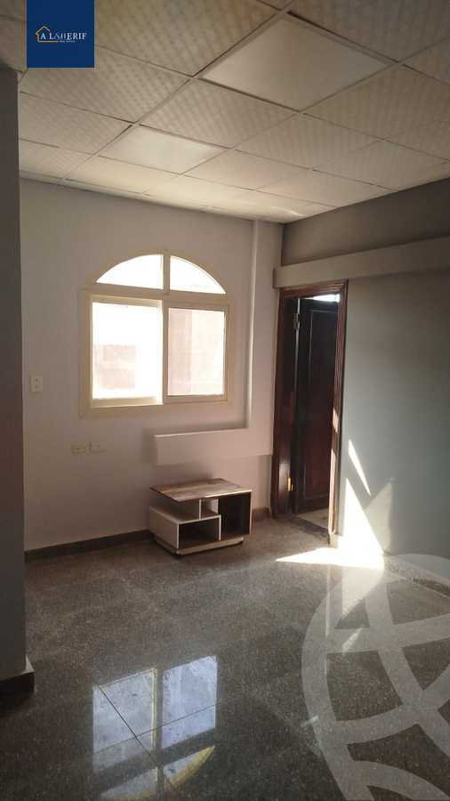 https://aqarmap.com.eg/ar/listing/6092776-for-rent-cairo-6th-of-october-central-axis