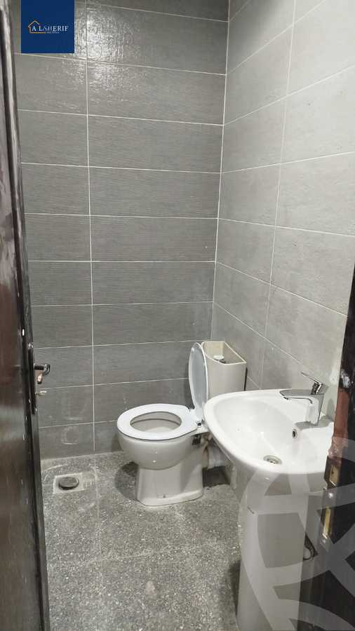 https://aqarmap.com.eg/ar/listing/6092776-for-rent-cairo-6th-of-october-central-axis
