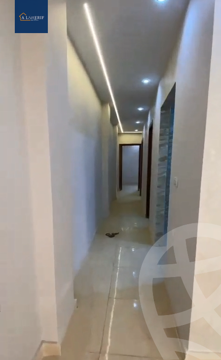 https://aqarmap.com.eg/en/listing/6100381-for-sale-cairo-6th-of-october-el-ahyaa-neighborhood-3rd-street-6