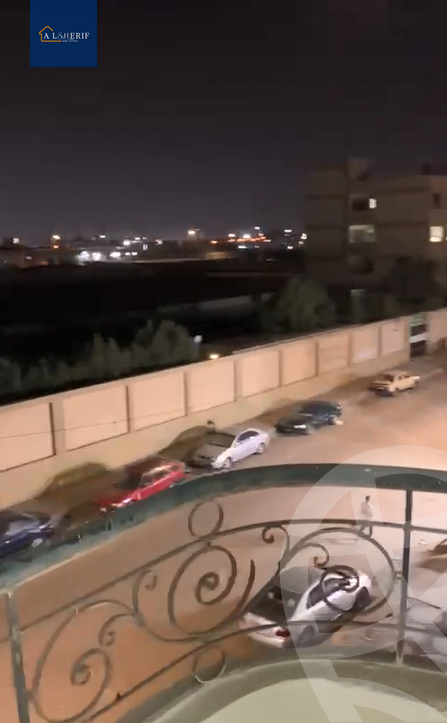 https://aqarmap.com.eg/en/listing/6101066-for-sale-cairo-6th-of-october-el-ahyaa-neighborhood-5th-street-2