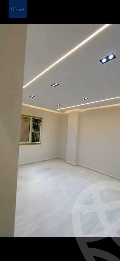 https://aqarmap.com.eg/ar/listing/6109356-for-sale-cairo-6th-of-october-el-ahyaa-neighborhood-2nd-generation-2000-st