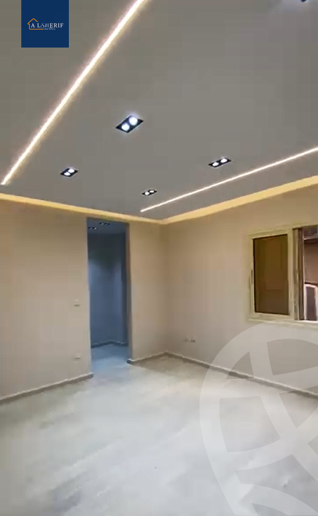 https://aqarmap.com.eg/ar/listing/6109356-for-sale-cairo-6th-of-october-el-ahyaa-neighborhood-2nd-generation-2000-st