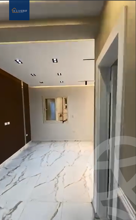 https://aqarmap.com.eg/ar/listing/6109356-for-sale-cairo-6th-of-october-el-ahyaa-neighborhood-2nd-generation-2000-st