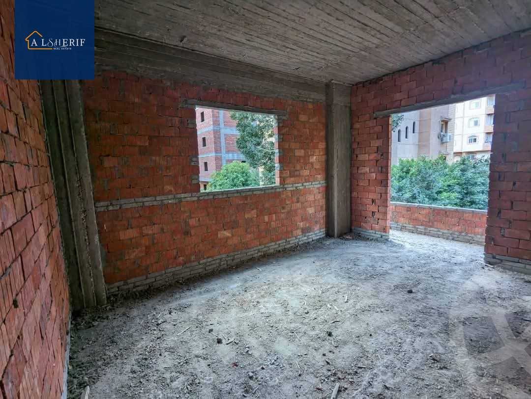 https://aqarmap.com.eg/en/listing/6150657-for-sale-cairo-6th-of-october-el-ahyaa-neighborhood-5th-street-2