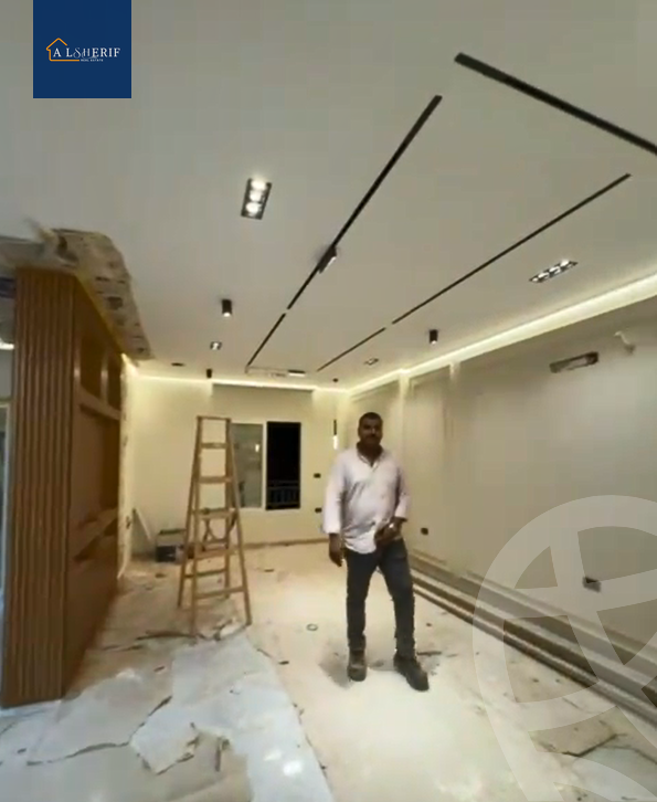 https://aqarmap.com.eg/ar/listing/6150687-for-sale-cairo-6th-of-october-featured-neighborhood-first-touristic-village-el-shaheed-mohammed-abdul-latif-alshimi-st
