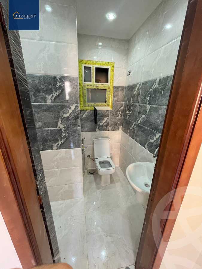 https://aqarmap.com.eg/ar/listing/6159786-for-sale-cairo-6th-of-october-el-ahyaa-neighborhood-5th-street-2