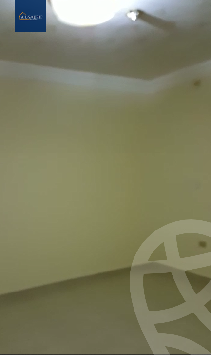 https://aqarmap.com.eg/ar/listing/6173786-for-sale-cairo-6th-of-october-el-ahyaa-neighborhood-4th-street-5