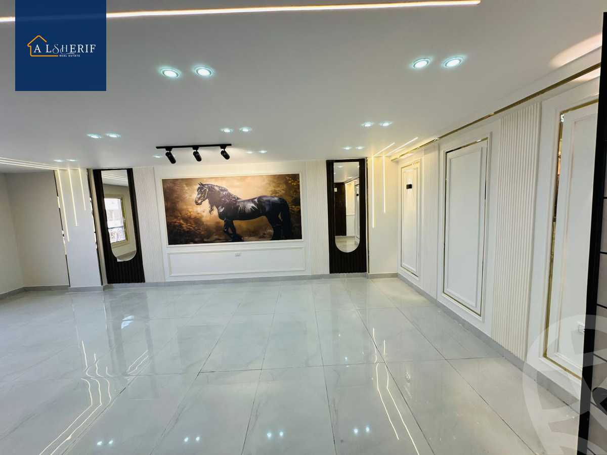 https://aqarmap.com.eg/en/listing/6183558-for-sale-cairo-6th-of-october-el-ahyaa-neighborhood-2nd-divided-from-al-kafrawei-st