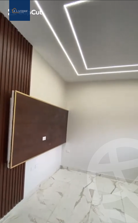 https://aqarmap.com.eg/ar/listing/6184893-for-sale-cairo-6th-of-october-el-ahyaa-neighborhood-5th-street-2