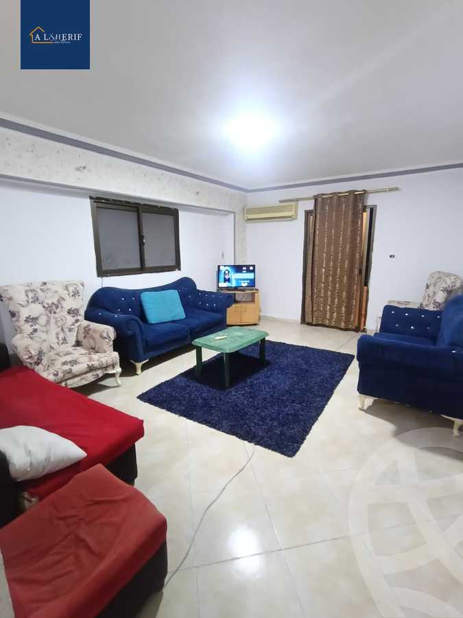 https://aqarmap.com.eg/ar/listing/6205511-for-rent-cairo-6th-of-october-el-ahyaa-neighborhood-1st-el-kawthar-st