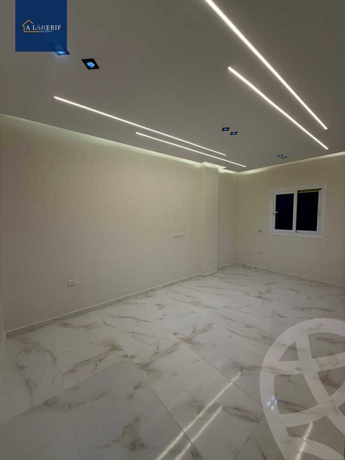 https://aqarmap.com.eg/en/listing/6205762-for-sale-cairo-6th-of-october-el-ahyaa-neighborhood-2nd-divided-from-al-kafrawei-st