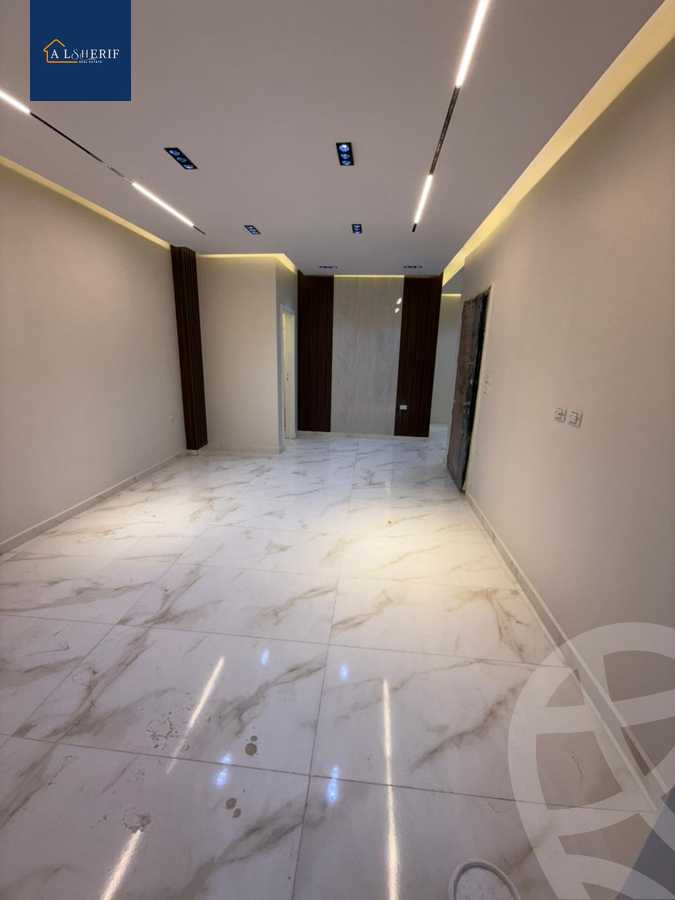 https://aqarmap.com.eg/en/listing/6205762-for-sale-cairo-6th-of-october-el-ahyaa-neighborhood-2nd-divided-from-al-kafrawei-st