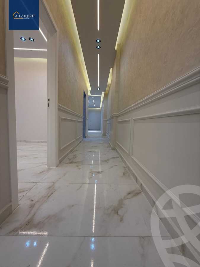 https://aqarmap.com.eg/en/listing/6205762-for-sale-cairo-6th-of-october-el-ahyaa-neighborhood-2nd-divided-from-al-kafrawei-st