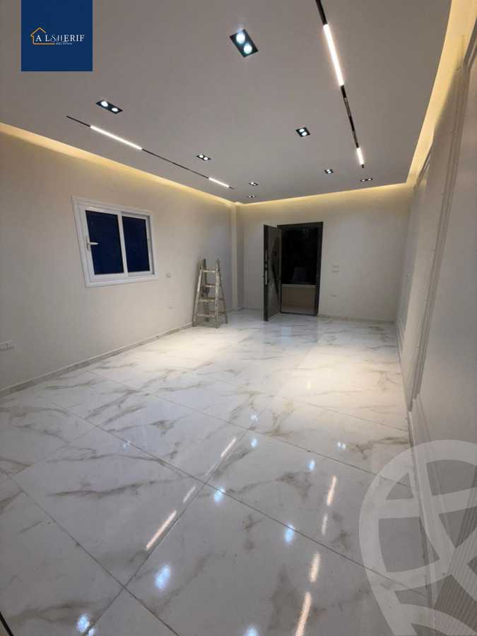 https://aqarmap.com.eg/en/listing/6205762-for-sale-cairo-6th-of-october-el-ahyaa-neighborhood-2nd-divided-from-al-kafrawei-st