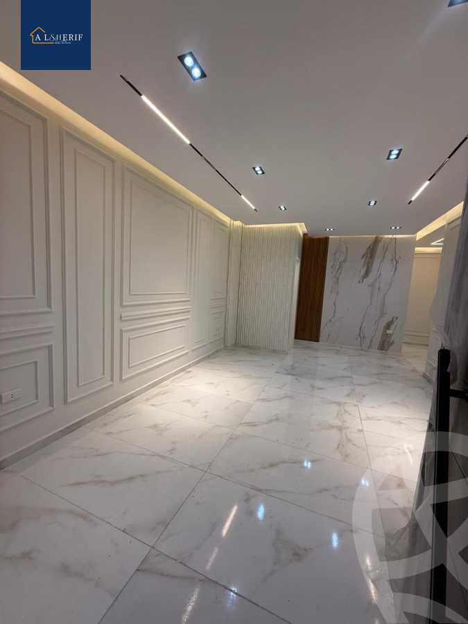https://aqarmap.com.eg/en/listing/6205762-for-sale-cairo-6th-of-october-el-ahyaa-neighborhood-2nd-divided-from-al-kafrawei-st