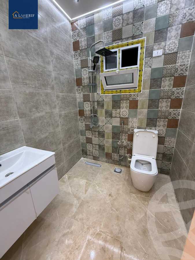 https://aqarmap.com.eg/en/listing/6205762-for-sale-cairo-6th-of-october-el-ahyaa-neighborhood-2nd-divided-from-al-kafrawei-st