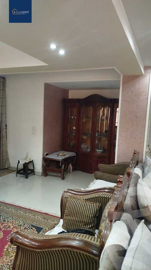 https://aqarmap.com.eg/ar/listing/6228970-for-rent-cairo-6th-of-october-el-ahyaa-neighborhood-1st-rich-bake-st