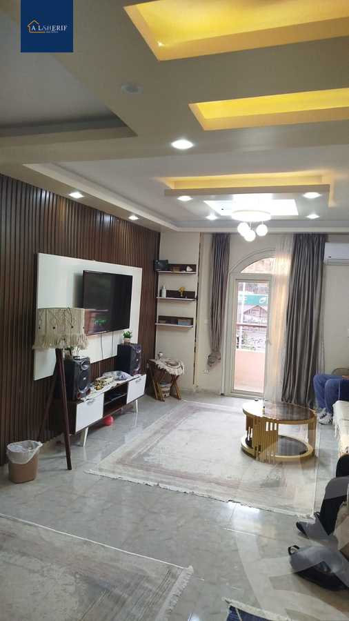 https://aqarmap.com.eg/ar/listing/6229696-for-sale-cairo-6th-of-october-el-ahyaa-neighborhood-3rd-al-hay-al-thalith-st