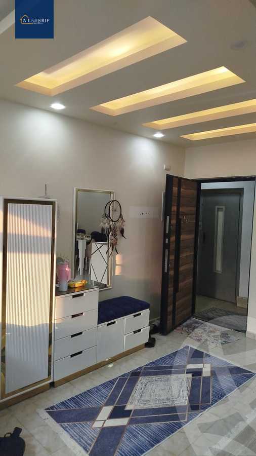 https://aqarmap.com.eg/ar/listing/6229696-for-sale-cairo-6th-of-october-el-ahyaa-neighborhood-3rd-al-hay-al-thalith-st