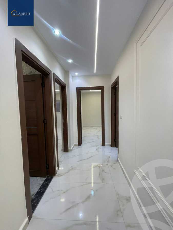 https://aqarmap.com.eg/ar/listing/6231727-for-sale-cairo-6th-of-october-el-ahyaa-neighborhood-4th-neighbourhood-1