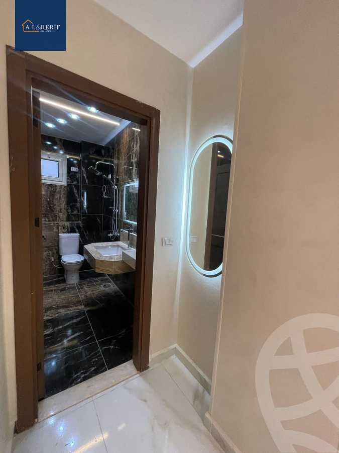 https://aqarmap.com.eg/ar/listing/6231727-for-sale-cairo-6th-of-october-el-ahyaa-neighborhood-4th-neighbourhood-1