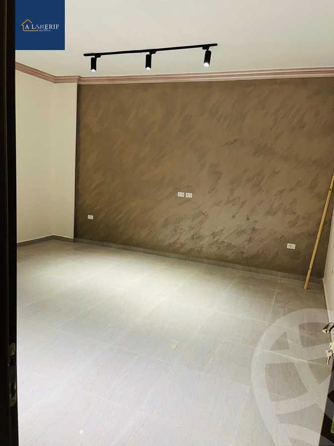 https://aqarmap.com.eg/ar/listing/6231789-for-rent-cairo-6th-of-october-compounds-el-shorouk-compound