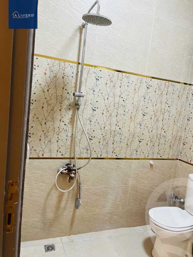 https://aqarmap.com.eg/ar/listing/6231789-for-rent-cairo-6th-of-october-compounds-el-shorouk-compound