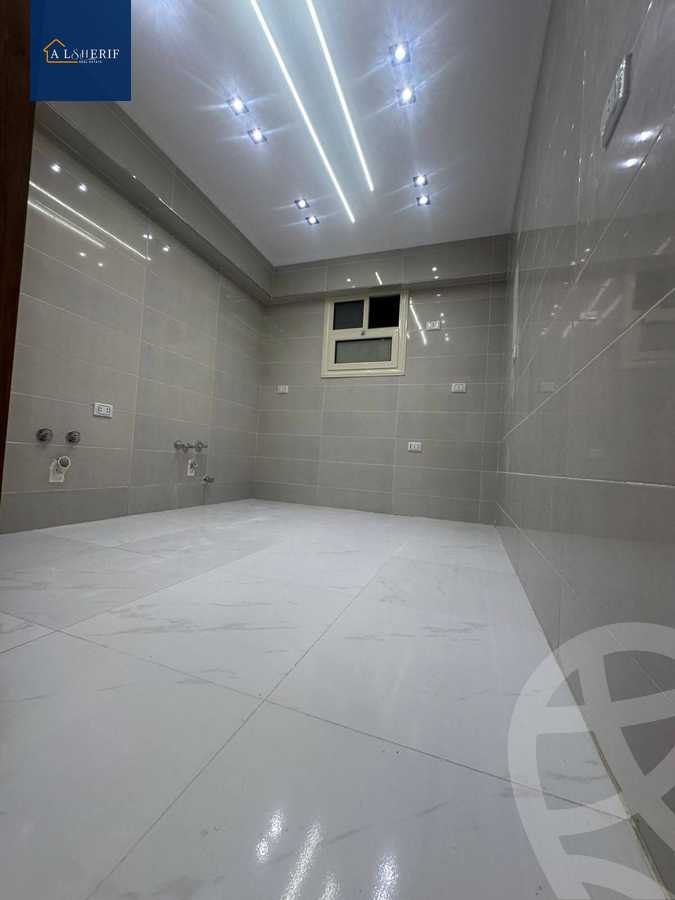 https://aqarmap.com.eg/ar/listing/6240001-for-sale-cairo-6th-of-october-el-ahyaa-neighborhood-1st-eighth-neighborhood