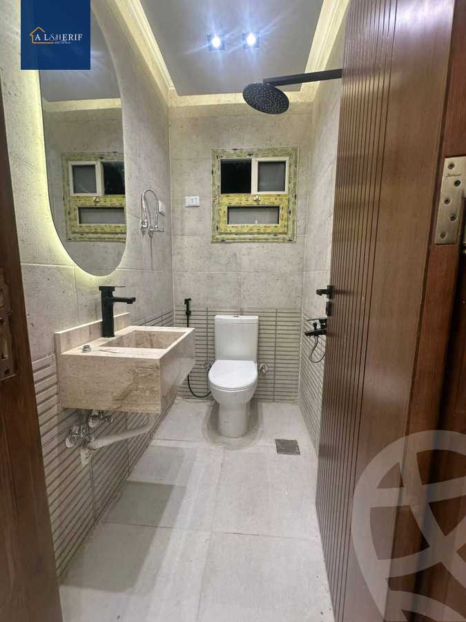 https://aqarmap.com.eg/ar/listing/6240001-for-sale-cairo-6th-of-october-el-ahyaa-neighborhood-1st-eighth-neighborhood