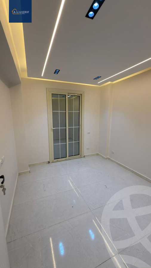 https://aqarmap.com.eg/ar/listing/6241163-for-sale-cairo-6th-of-october-el-ahyaa-neighborhood-2nd-el-saadany-st