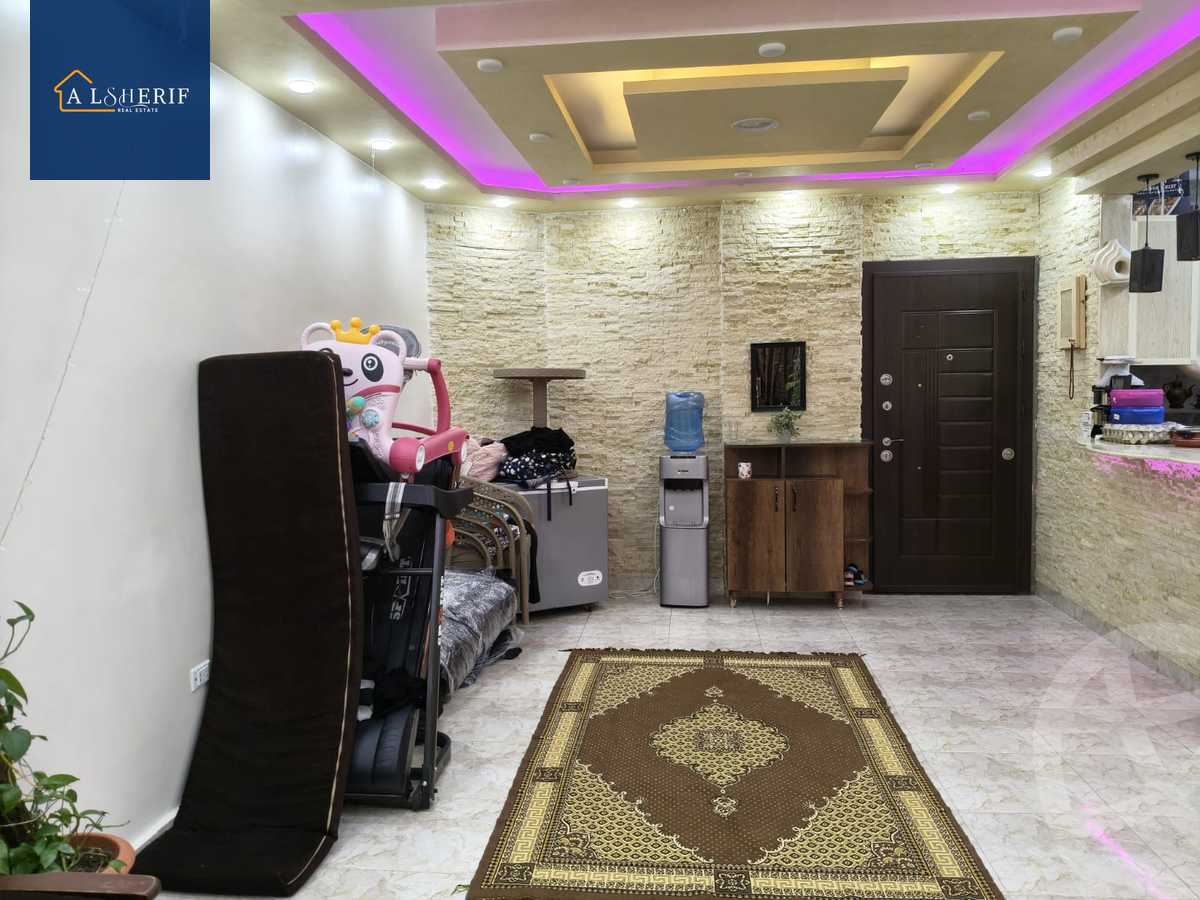 https://aqarmap.com.eg/en/listing/6283043-for-sale-cairo-6th-of-october-el-ahyaa-neighborhood-2nd-el-saadany-st