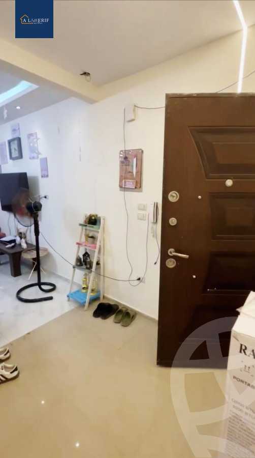 https://aqarmap.com.eg/ar/listing/6288556-for-sale-cairo-6th-of-october-el-ahyaa-neighborhood-1st-eighth-neighborhood