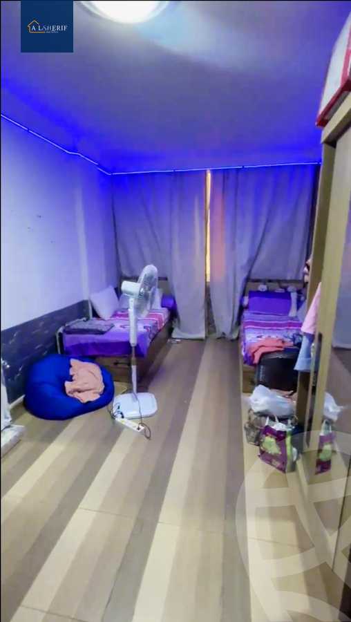 https://aqarmap.com.eg/ar/listing/6288556-for-sale-cairo-6th-of-october-el-ahyaa-neighborhood-1st-eighth-neighborhood