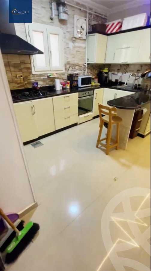 https://aqarmap.com.eg/ar/listing/6288556-for-sale-cairo-6th-of-october-el-ahyaa-neighborhood-1st-eighth-neighborhood