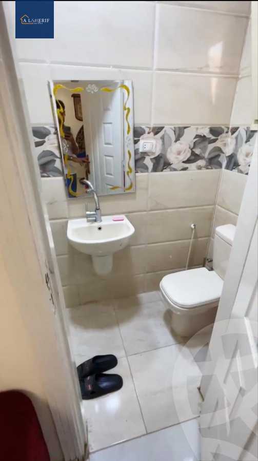 https://aqarmap.com.eg/ar/listing/6288556-for-sale-cairo-6th-of-october-el-ahyaa-neighborhood-1st-eighth-neighborhood