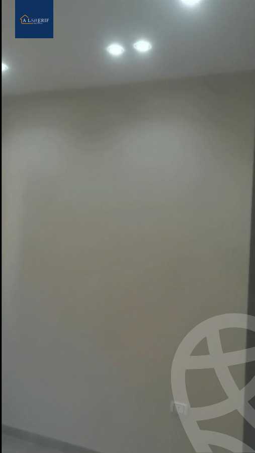 https://aqarmap.com.eg/en/listing/6289005-for-rent-cairo-6th-of-october-el-ahyaa-neighborhood-2nd-divided-from-al-kafrawei-st