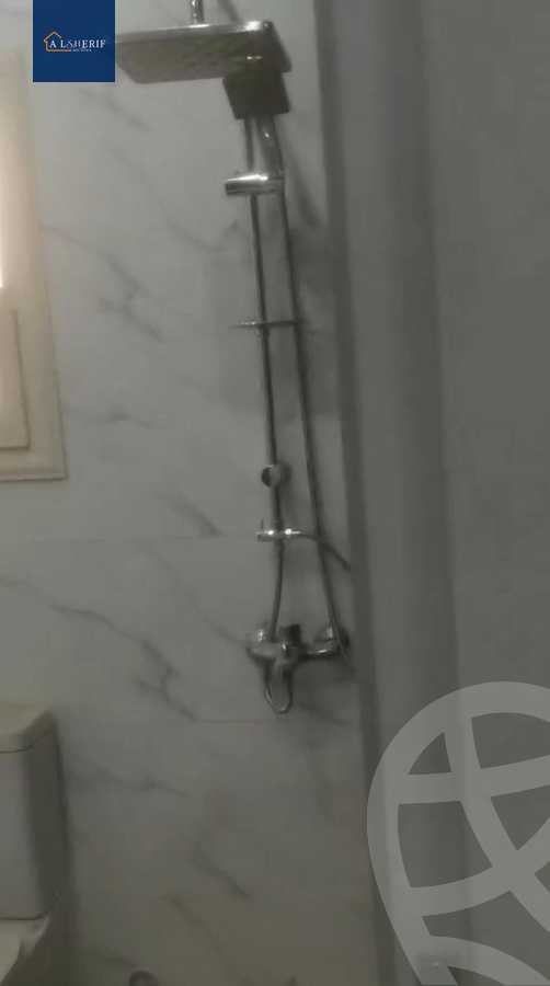 https://aqarmap.com.eg/en/listing/6289005-for-rent-cairo-6th-of-october-el-ahyaa-neighborhood-2nd-divided-from-al-kafrawei-st