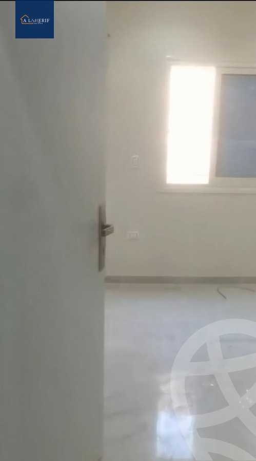 https://aqarmap.com.eg/en/listing/6289005-for-rent-cairo-6th-of-october-el-ahyaa-neighborhood-2nd-divided-from-al-kafrawei-st