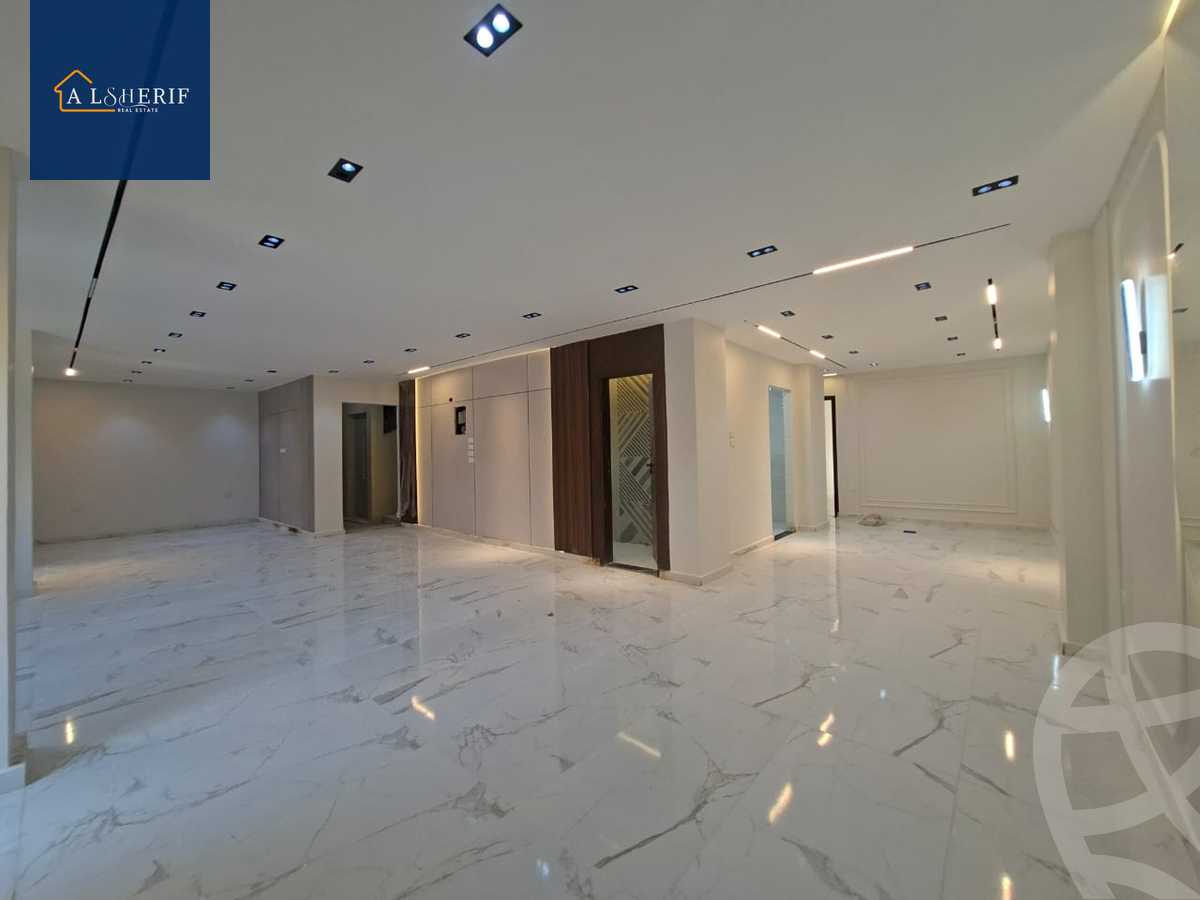 https://aqarmap.com.eg/en/listing/6300914-for-sale-cairo-6th-of-october-el-ahyaa-neighborhood-2nd-divided-from-al-kafrawei-st