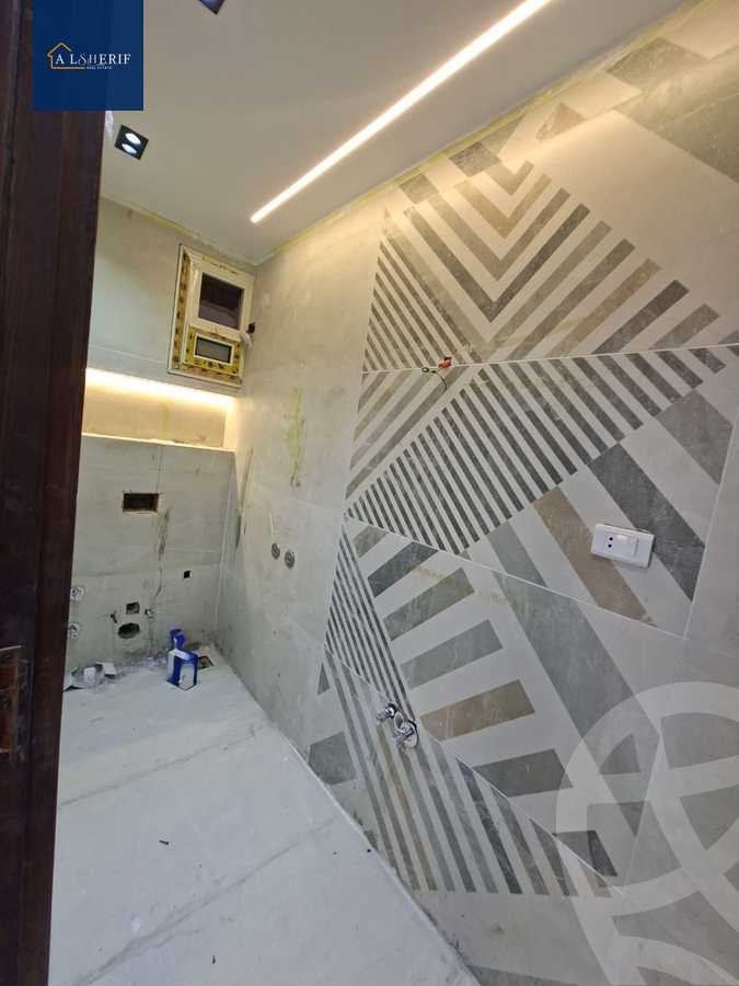 https://aqarmap.com.eg/en/listing/6300914-for-sale-cairo-6th-of-october-el-ahyaa-neighborhood-2nd-divided-from-al-kafrawei-st