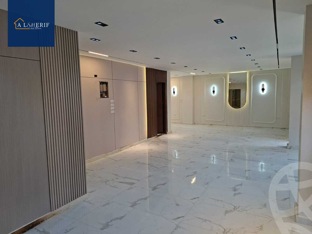 https://aqarmap.com.eg/en/listing/6300914-for-sale-cairo-6th-of-october-el-ahyaa-neighborhood-2nd-divided-from-al-kafrawei-st